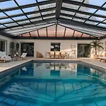 The Atrium House Vila *